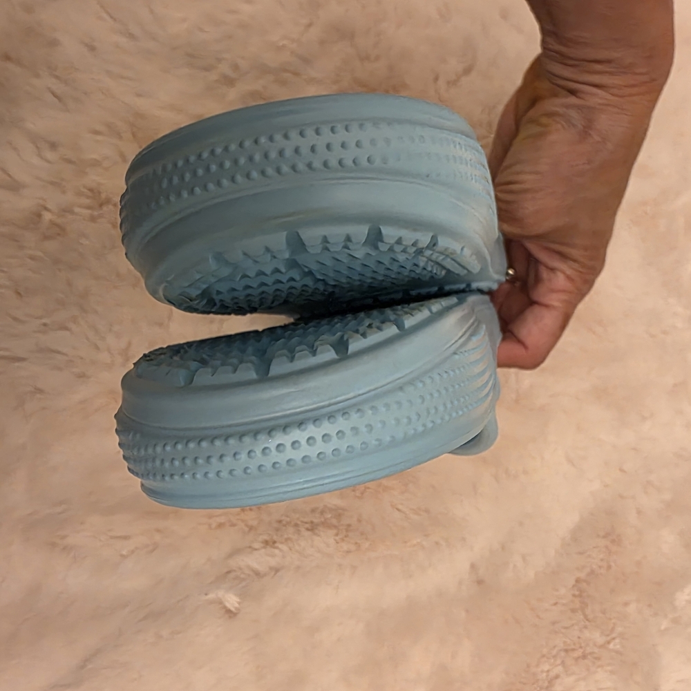 Crocs Blue Flip Flops - Picture 4 of 6